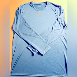 Men’s (M) Under Amour Long sleeve Top
